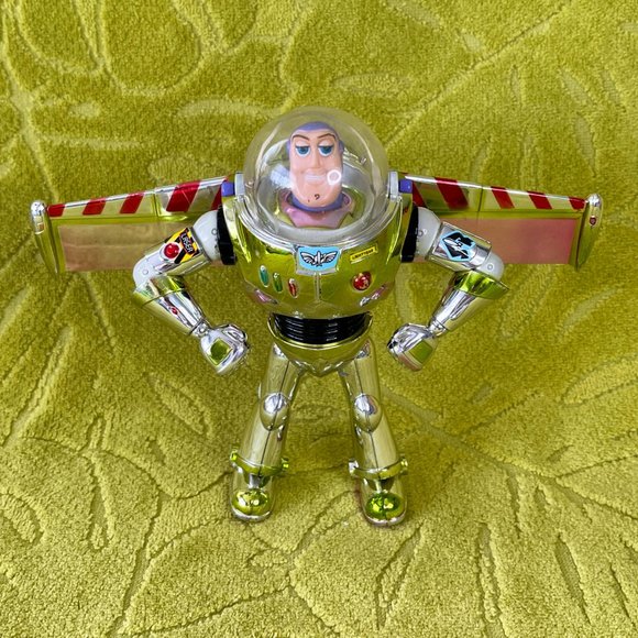 Disney on Ice Metallic Chrome Pixar Buzz Lightyear Toy Story Rare Action Figure - Picture 3 of 10